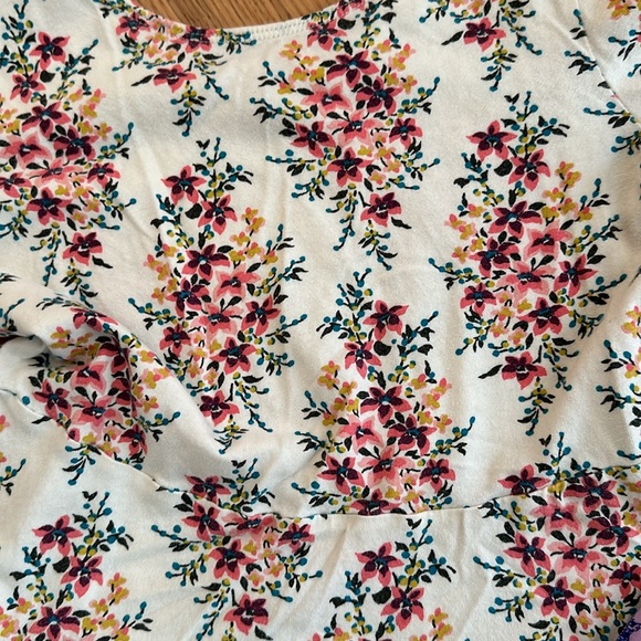 2 girls dresses size 7/8 and 8 - Picture 2 of 3